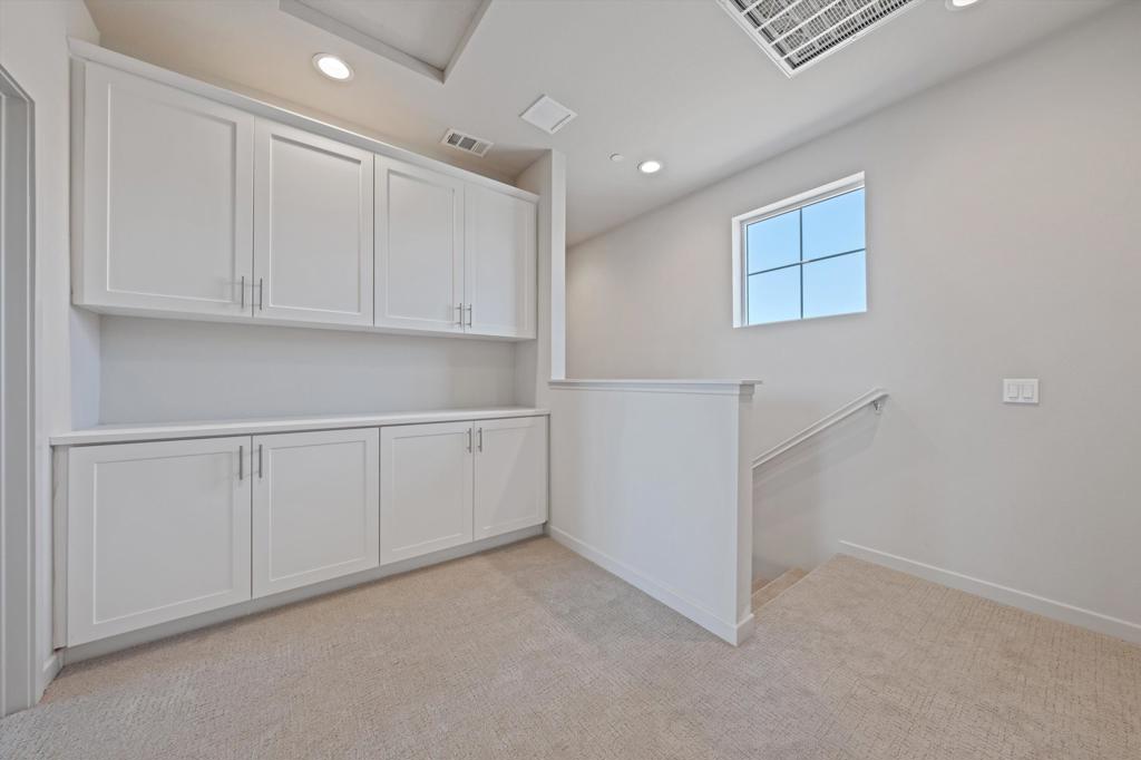 66681 Thunderbird Lane