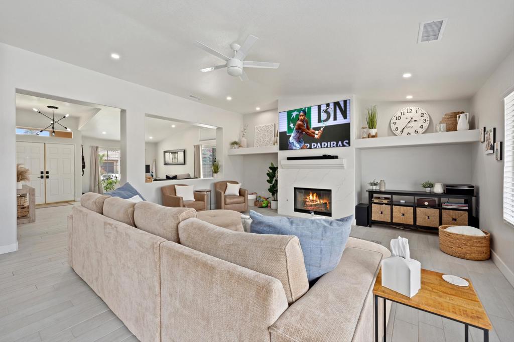 78860 Zenith Way