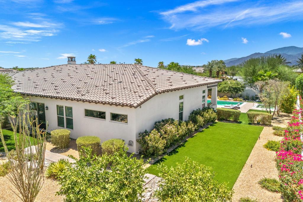 81350 Merv Griffin Way