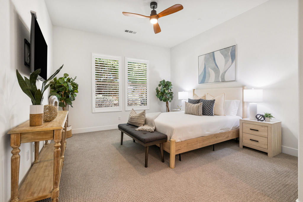 81350 Merv Griffin Way