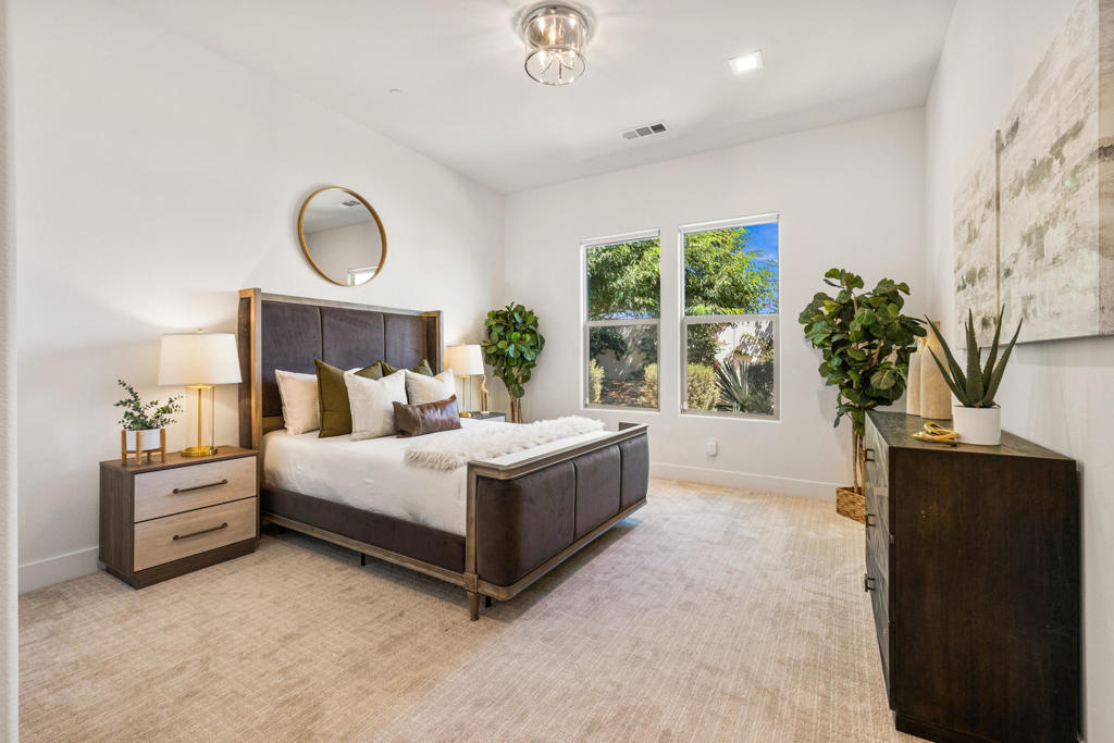 81350 Merv Griffin Way