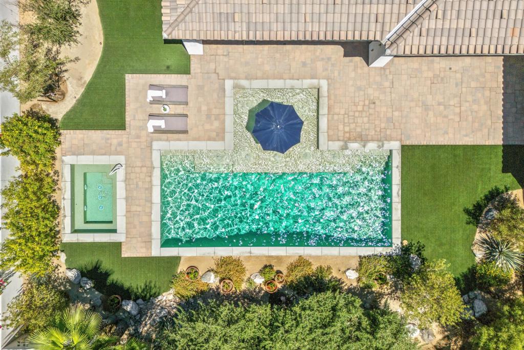 81350 Merv Griffin Way