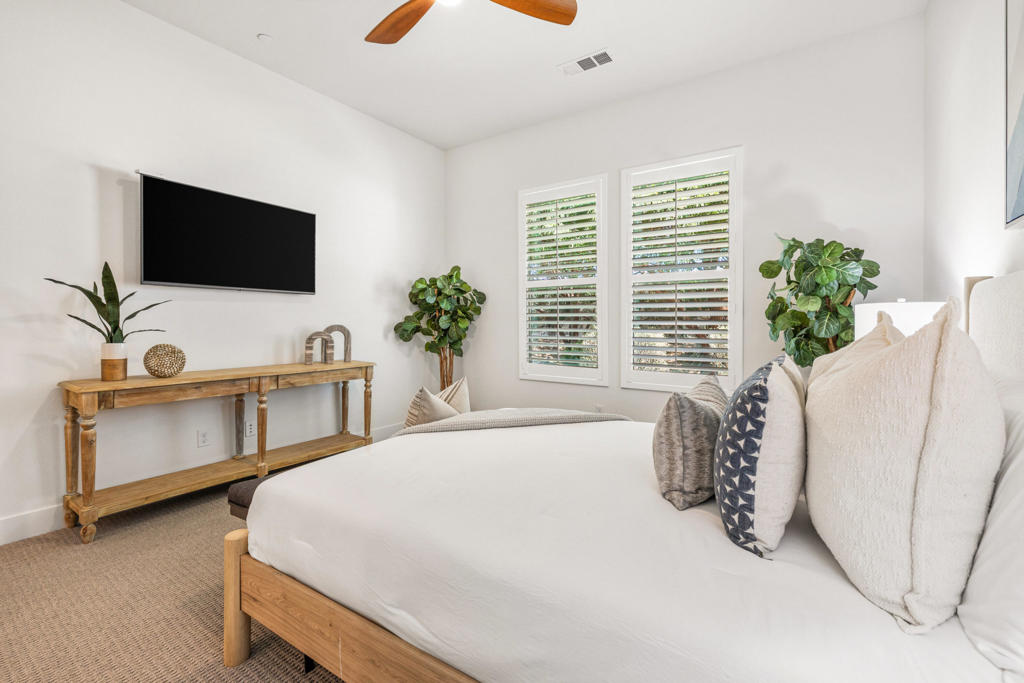 81350 Merv Griffin Way