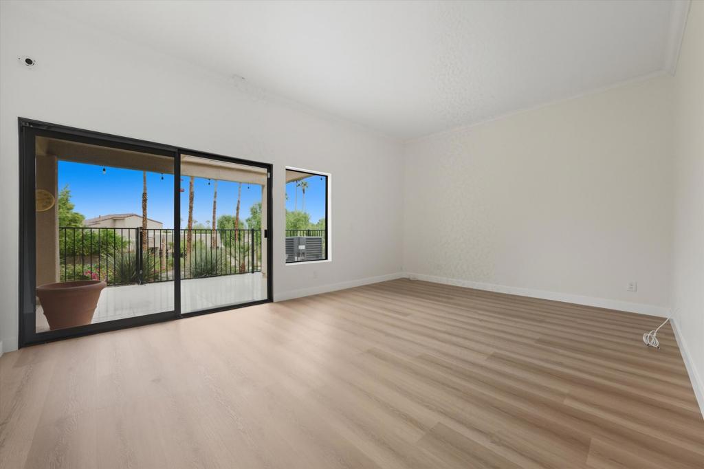 72418 Sommerset Drive