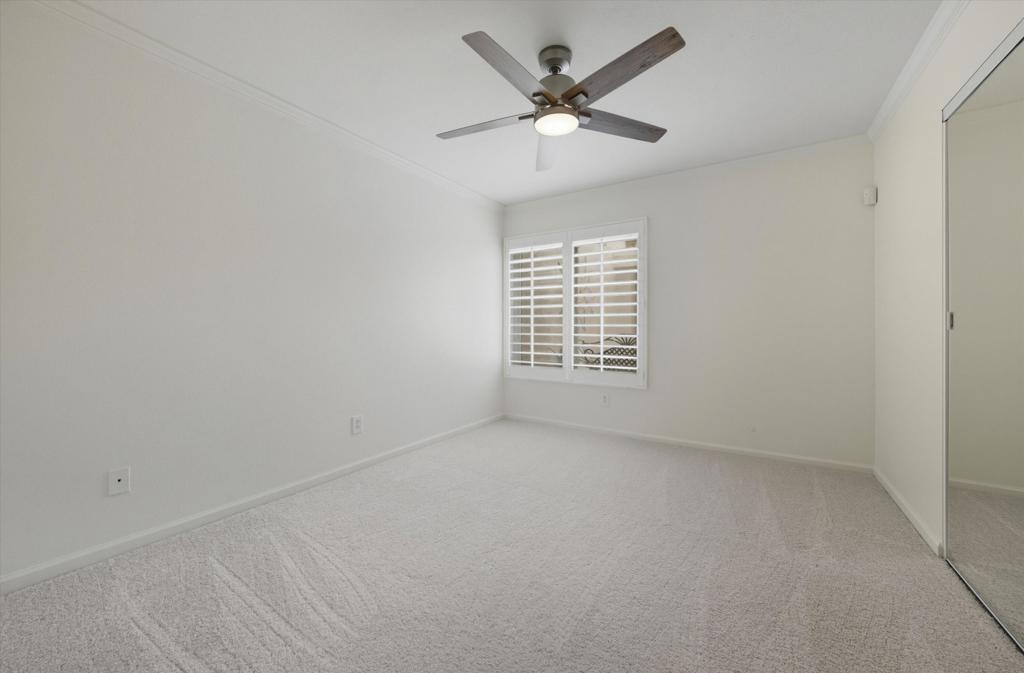 72418 Sommerset Drive