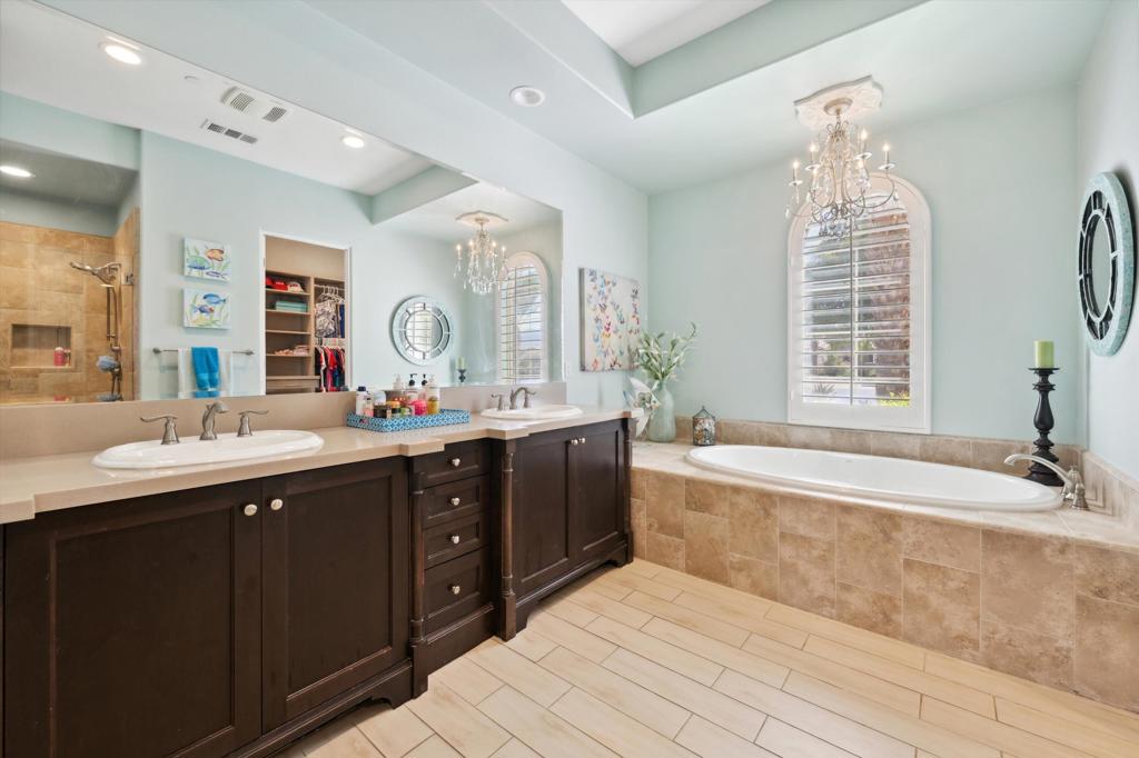 80950 Rockspur Court