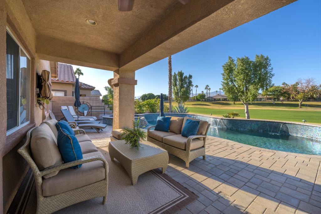 45665 Spyglass Hill Street