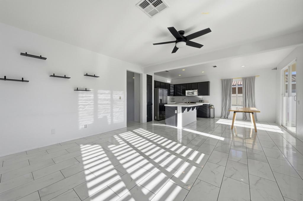 62799 N Crescent Street