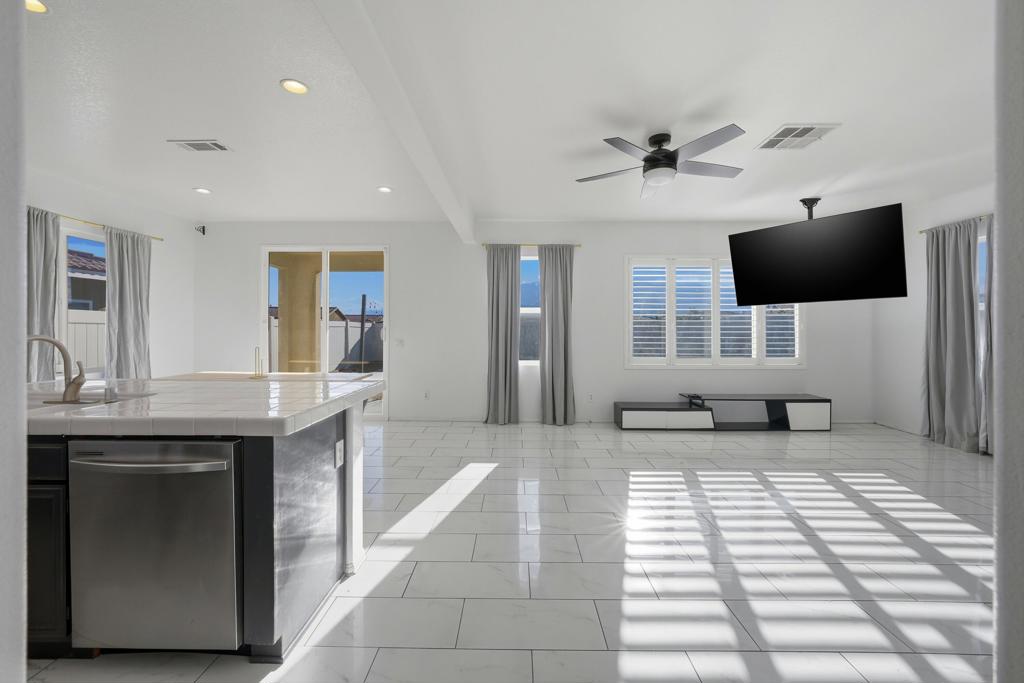 62799 N Crescent Street