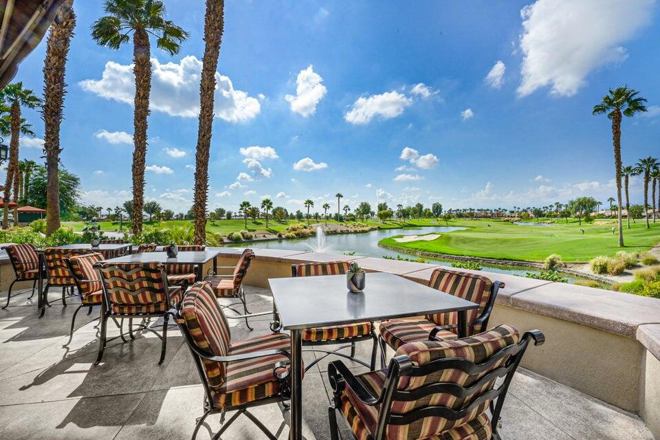 81406 Avenida Altamira