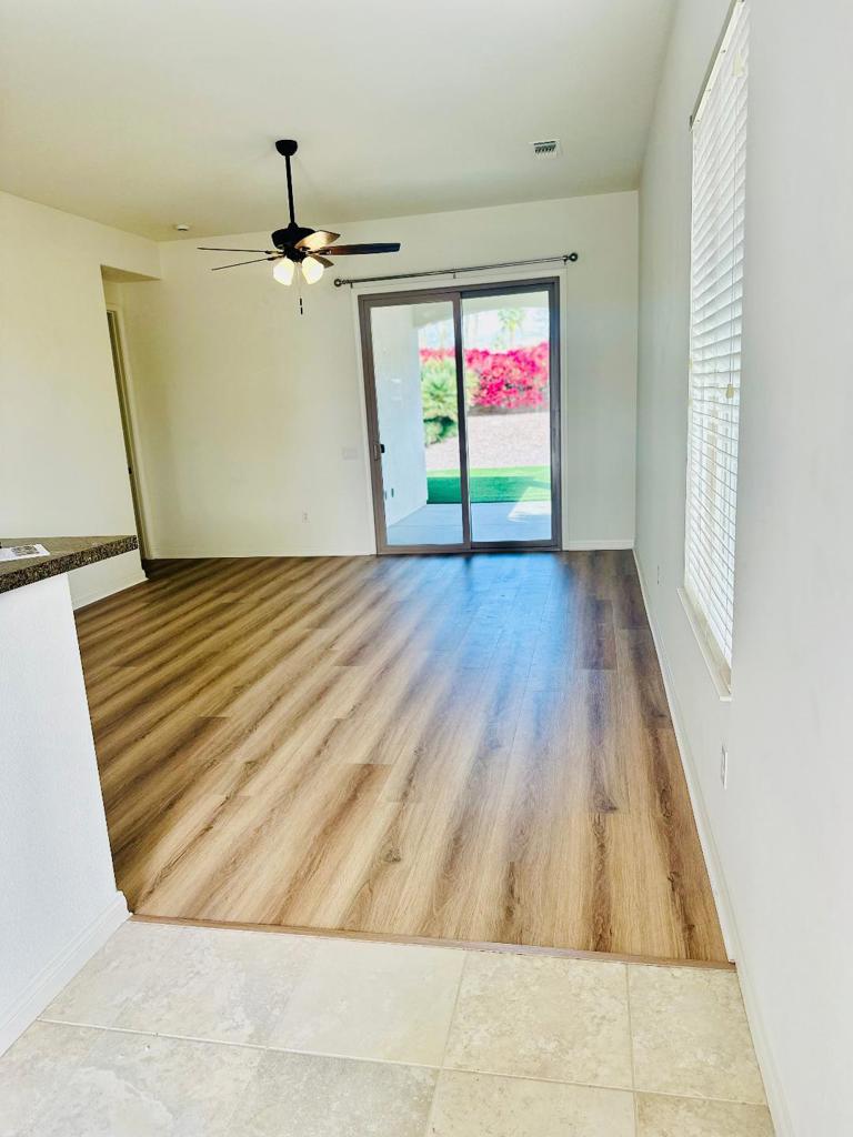 81406 Avenida Altamira