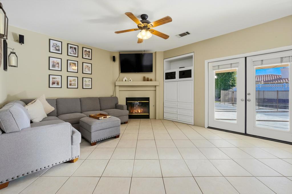 79449 Calle Vista Verde