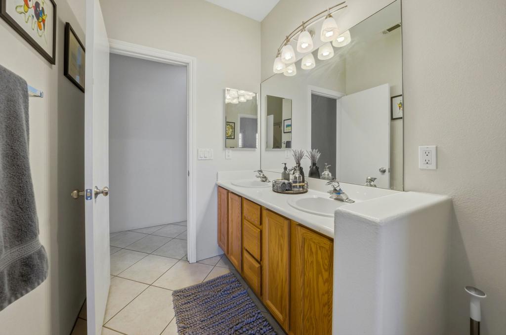 79449 Calle Vista Verde