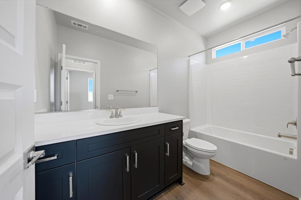 36168 Cameron Place