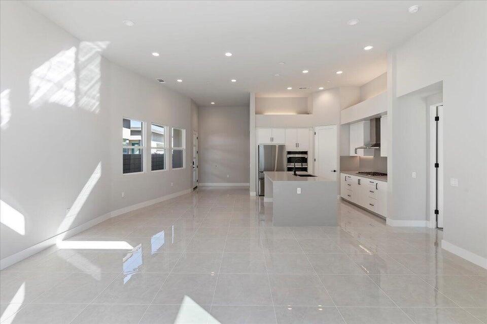 41855 Volare Court