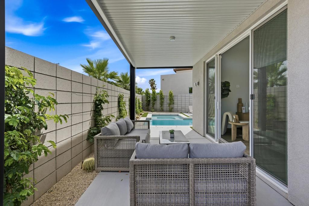 41868 Volare Court