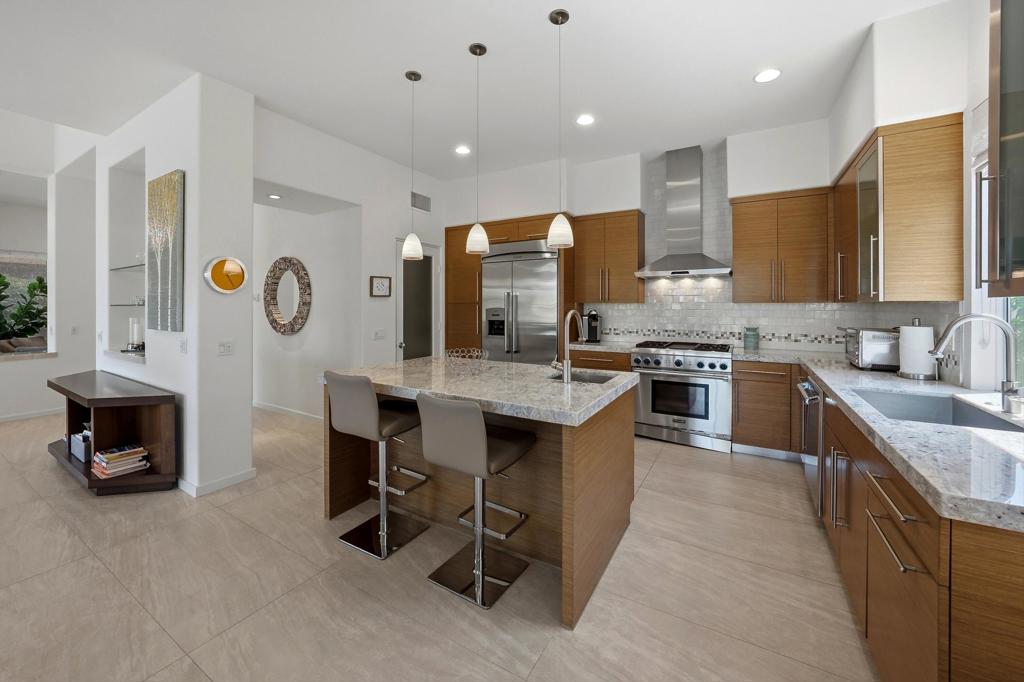 469 White Horse Trail