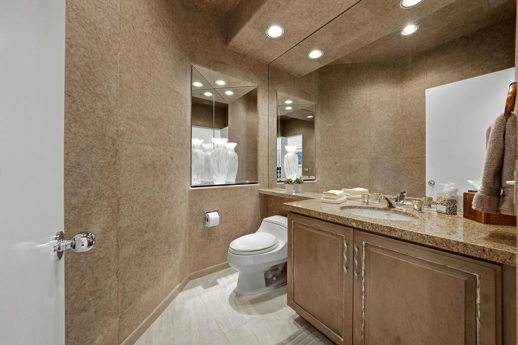 469 White Horse Trail