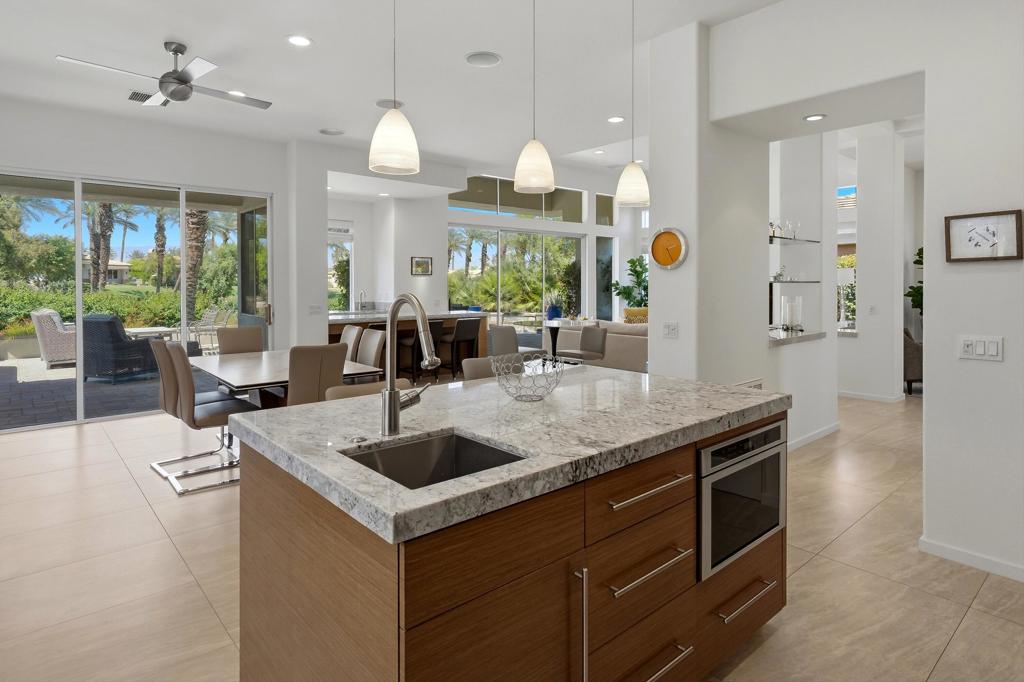 469 White Horse Trail