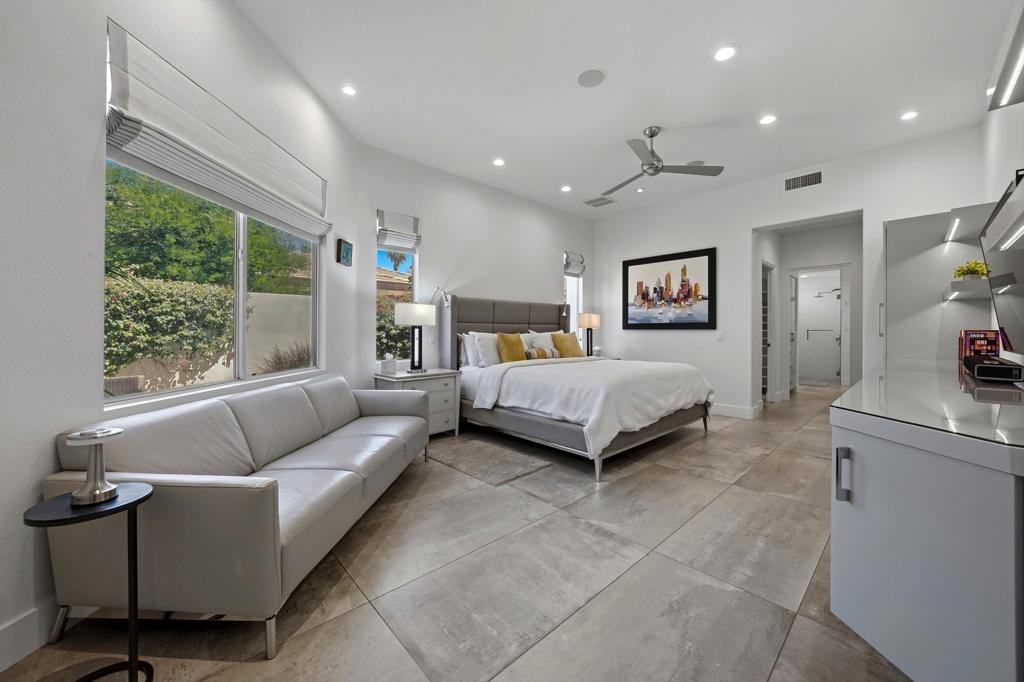 469 White Horse Trail