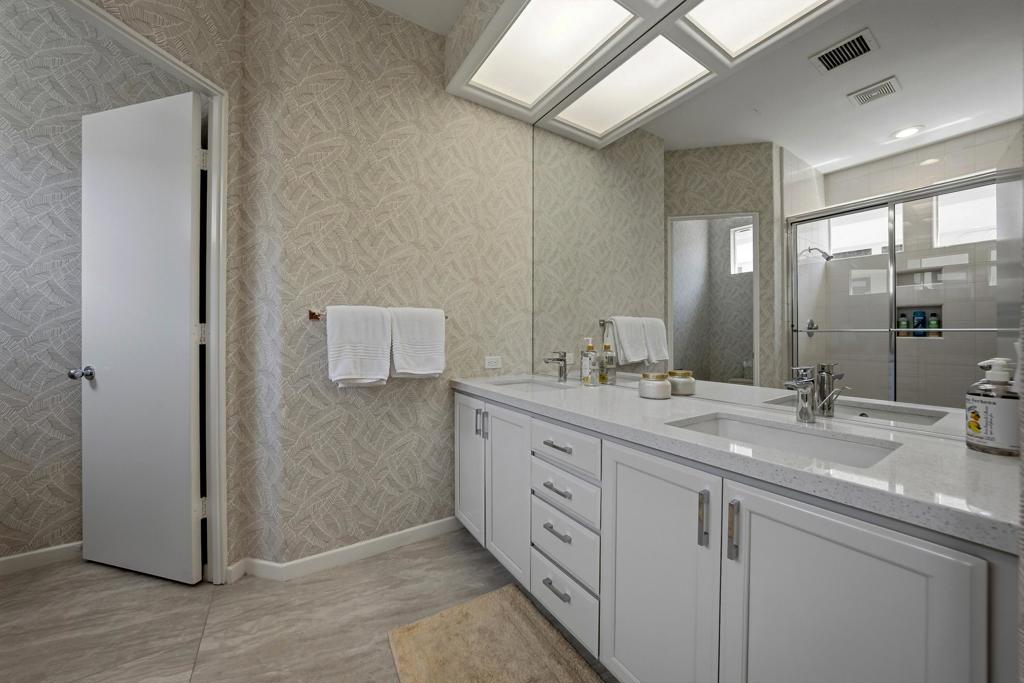 469 White Horse Trail