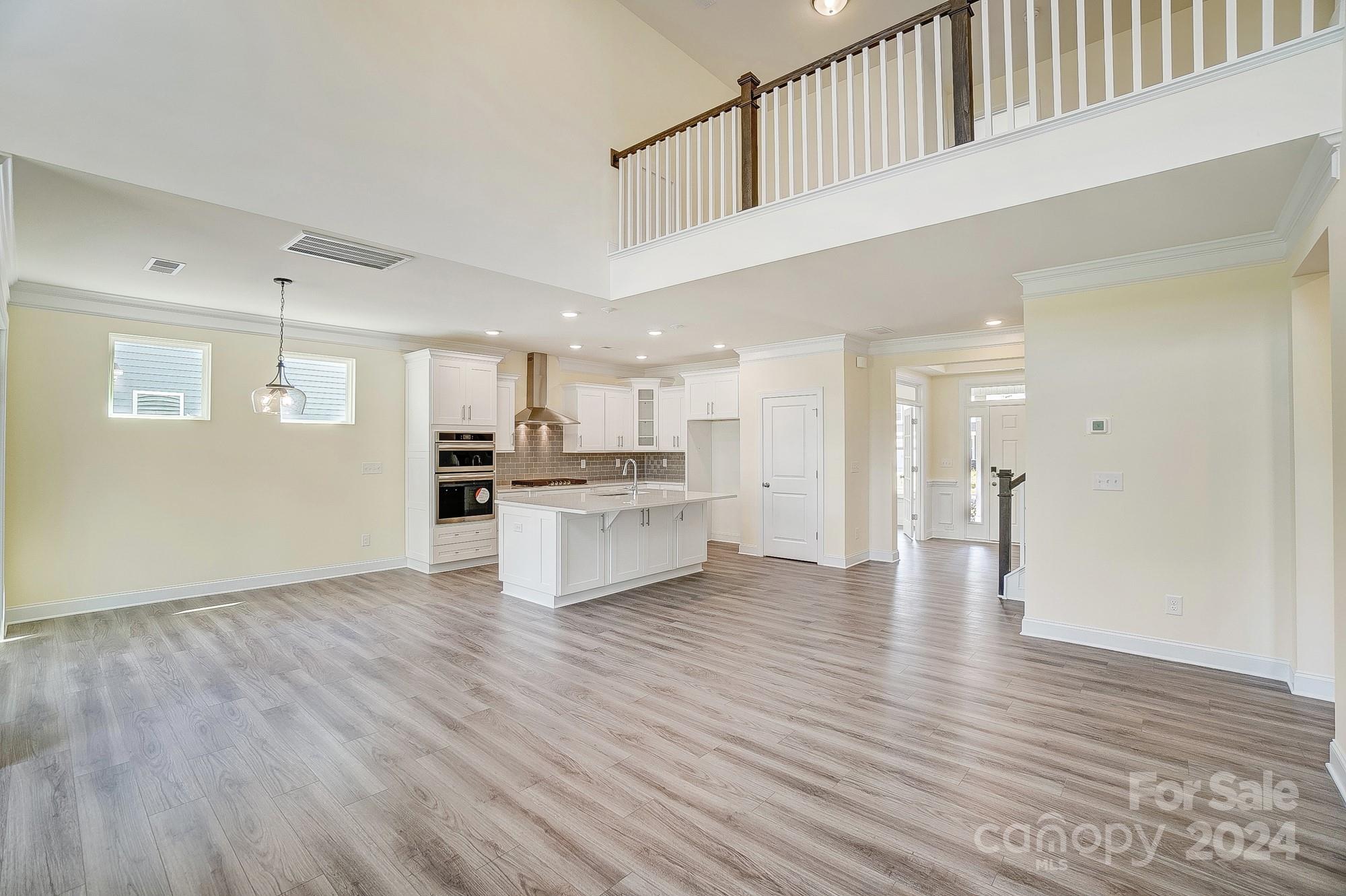 138 Summerhill Drive Unit: 14