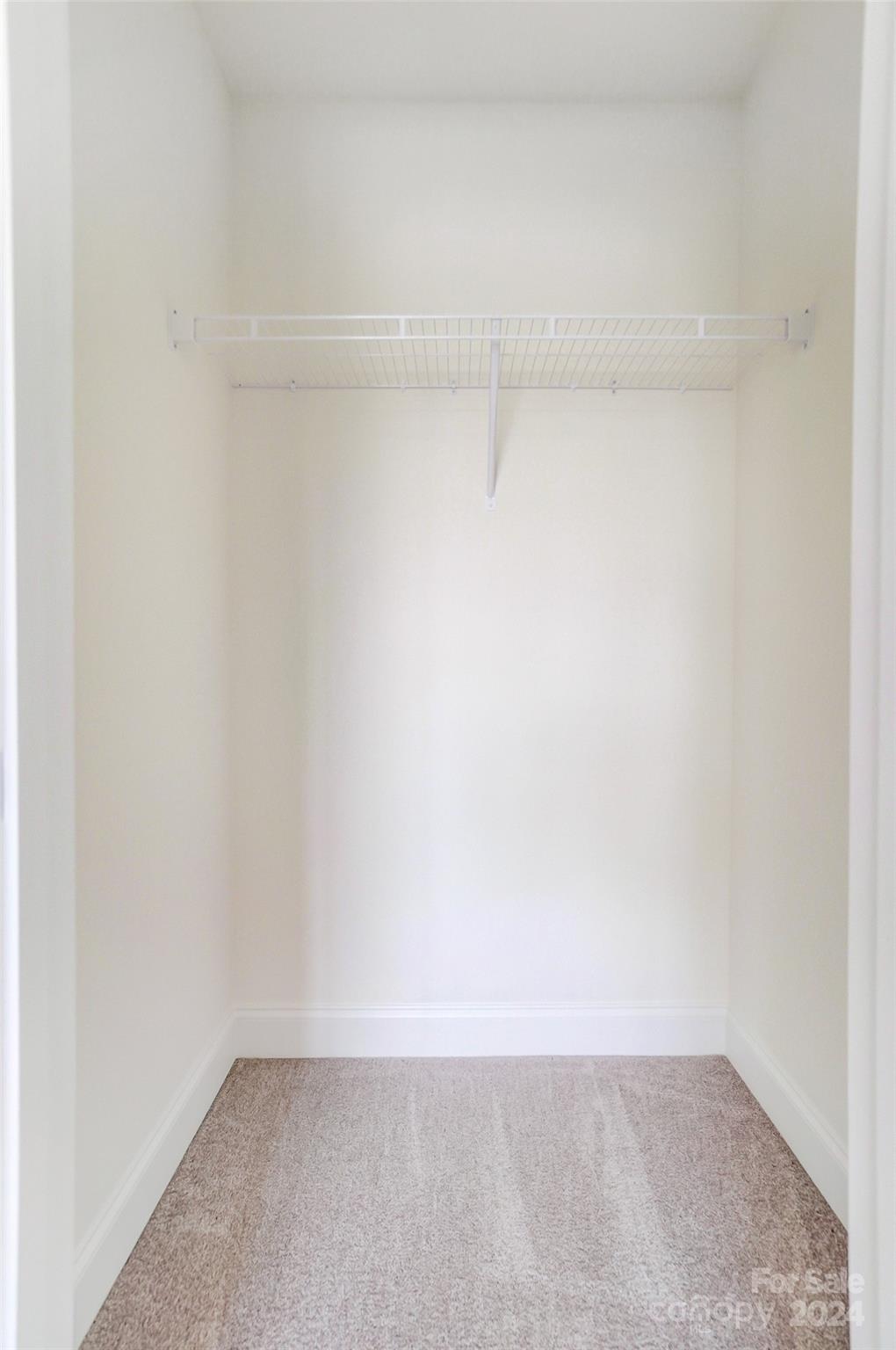 138 Summerhill Drive Unit: 14