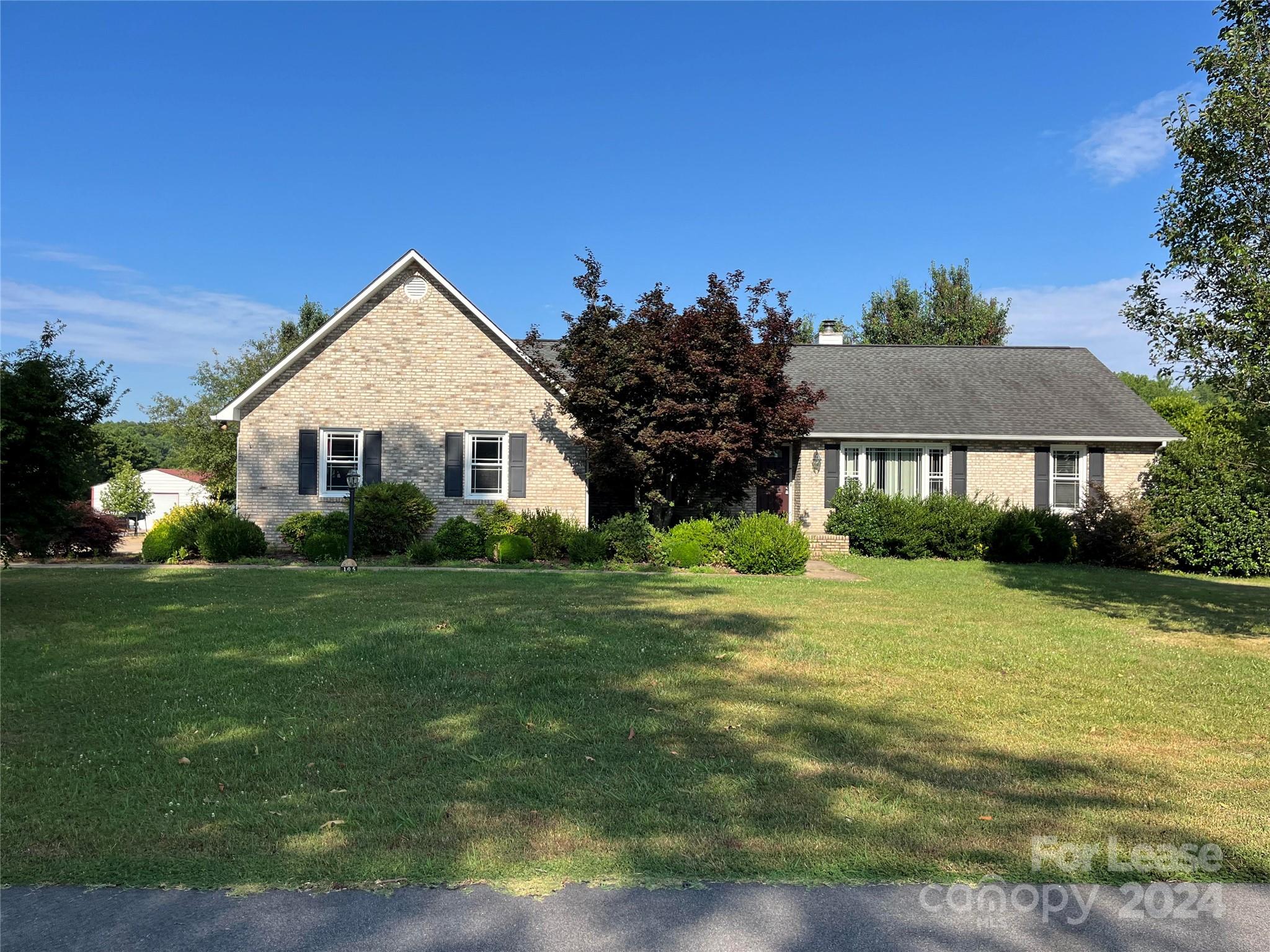 105 Doe Ridge Drive