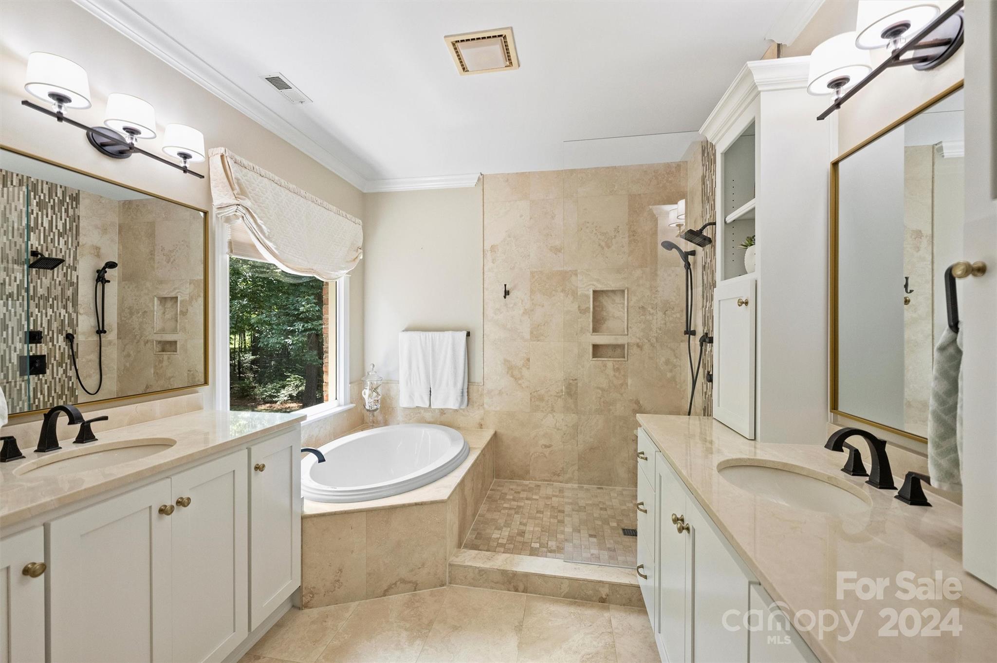 18808 Maplecroft Lake Lane