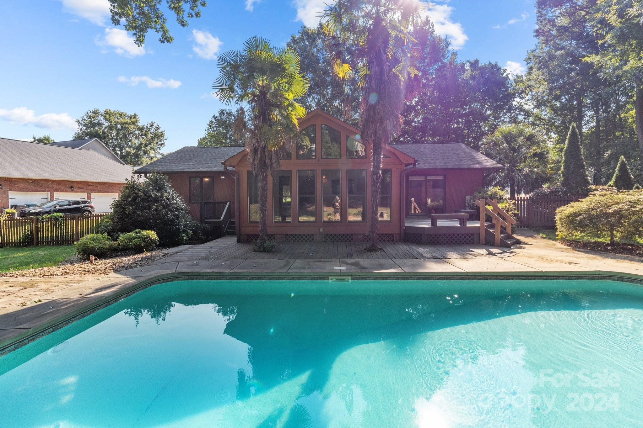 20919 Norman Shores Drive