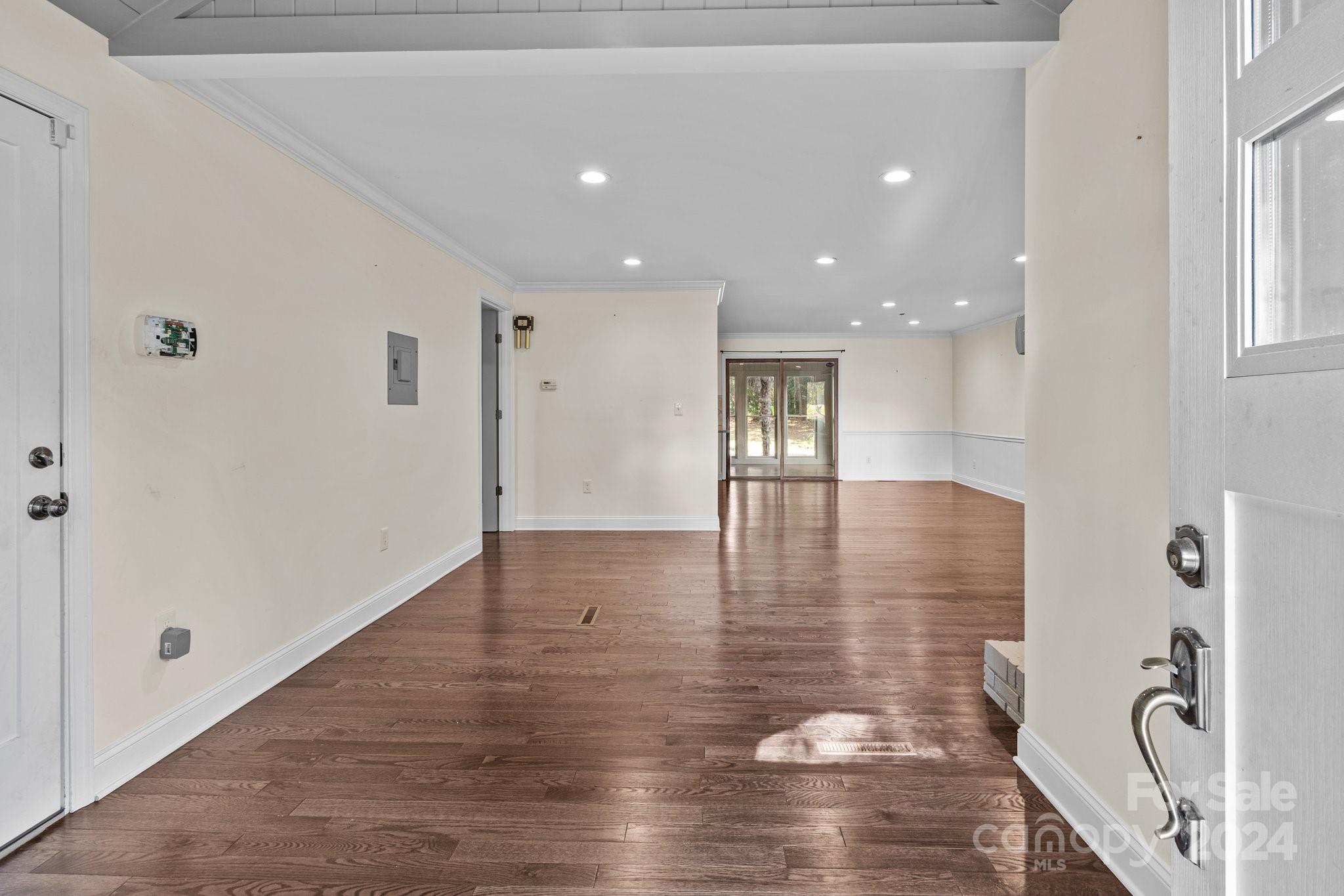 20919 Norman Shores Drive