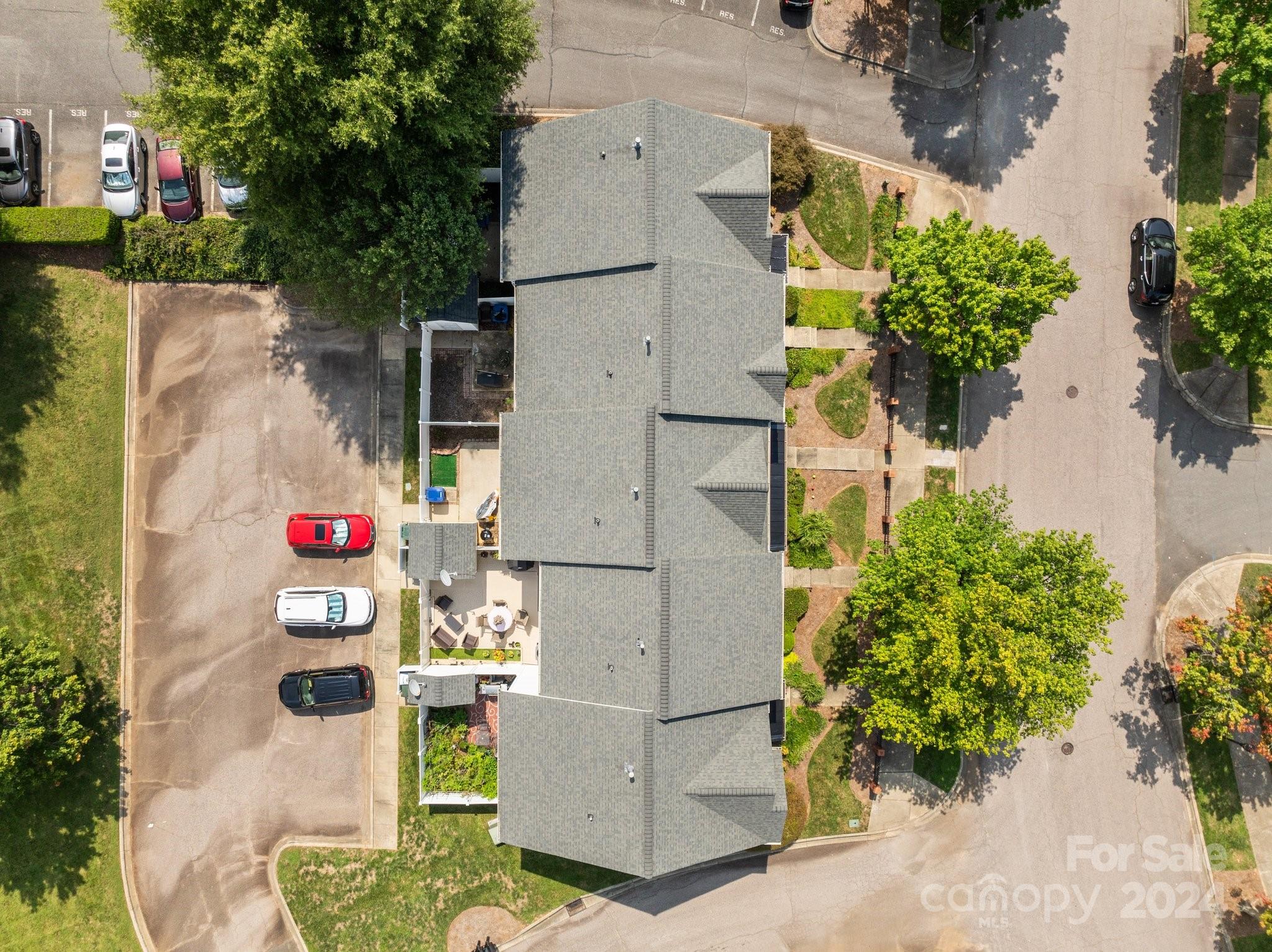 18032 Delmas Drive