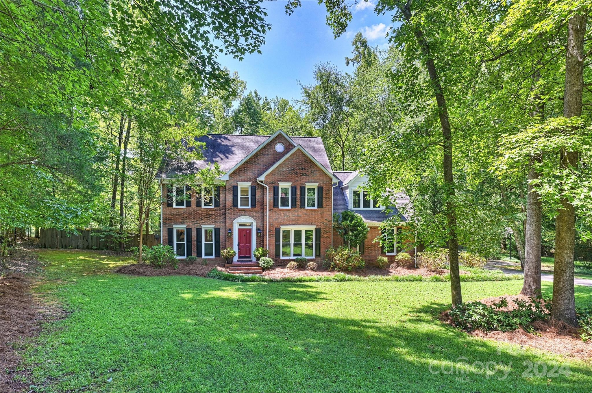 12032 Shady Oak Court
