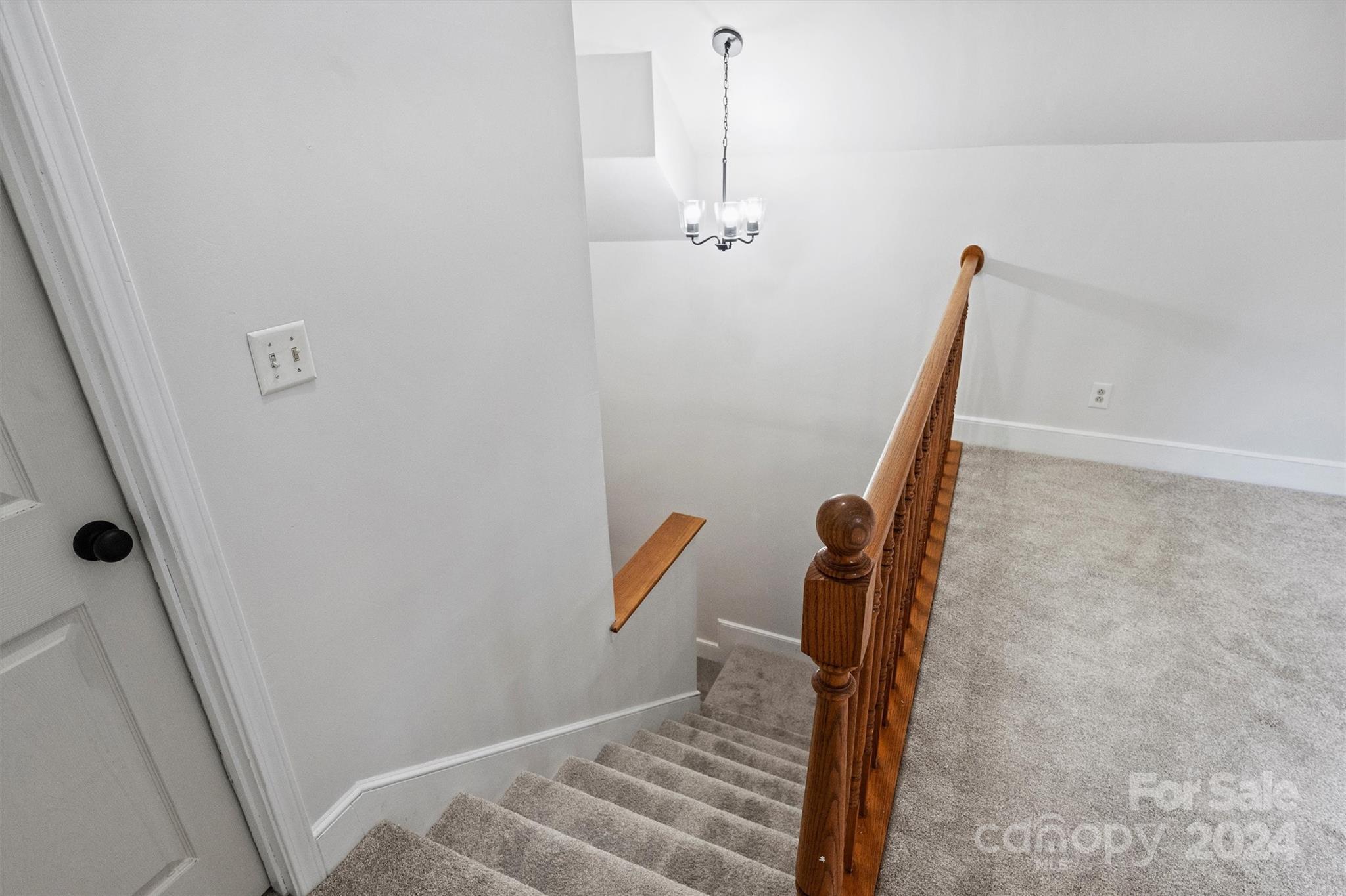 12032 Shady Oak Court
