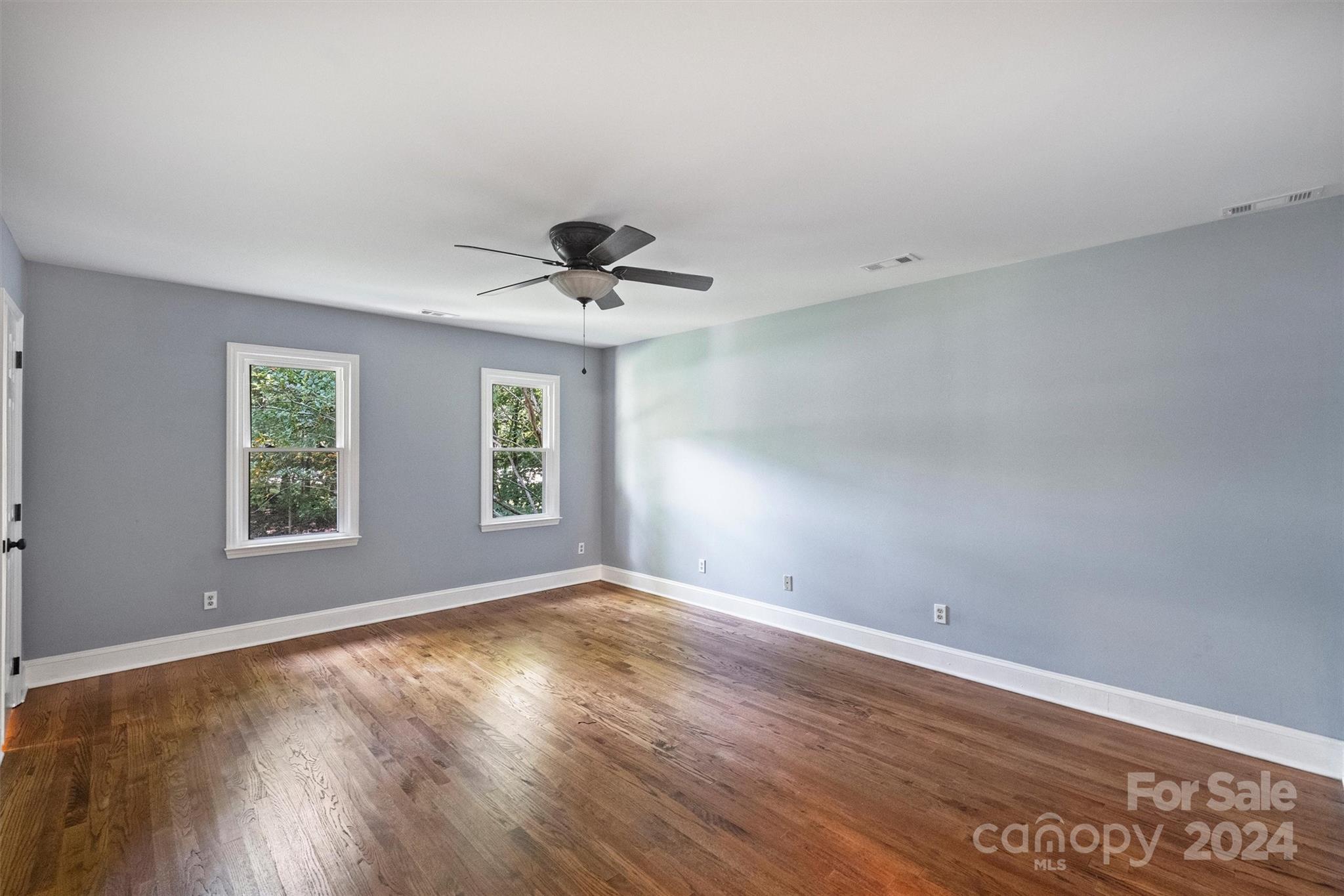 12032 Shady Oak Court