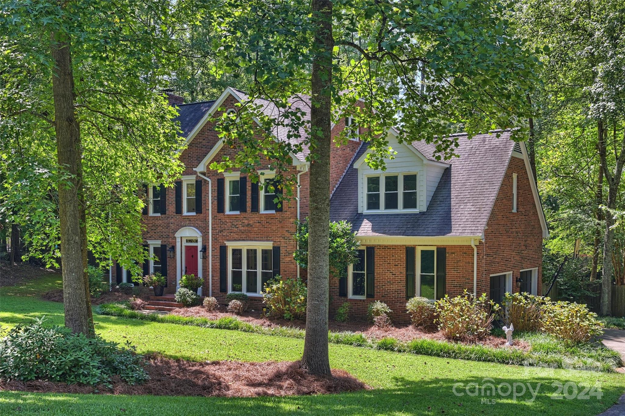 12032 Shady Oak Court