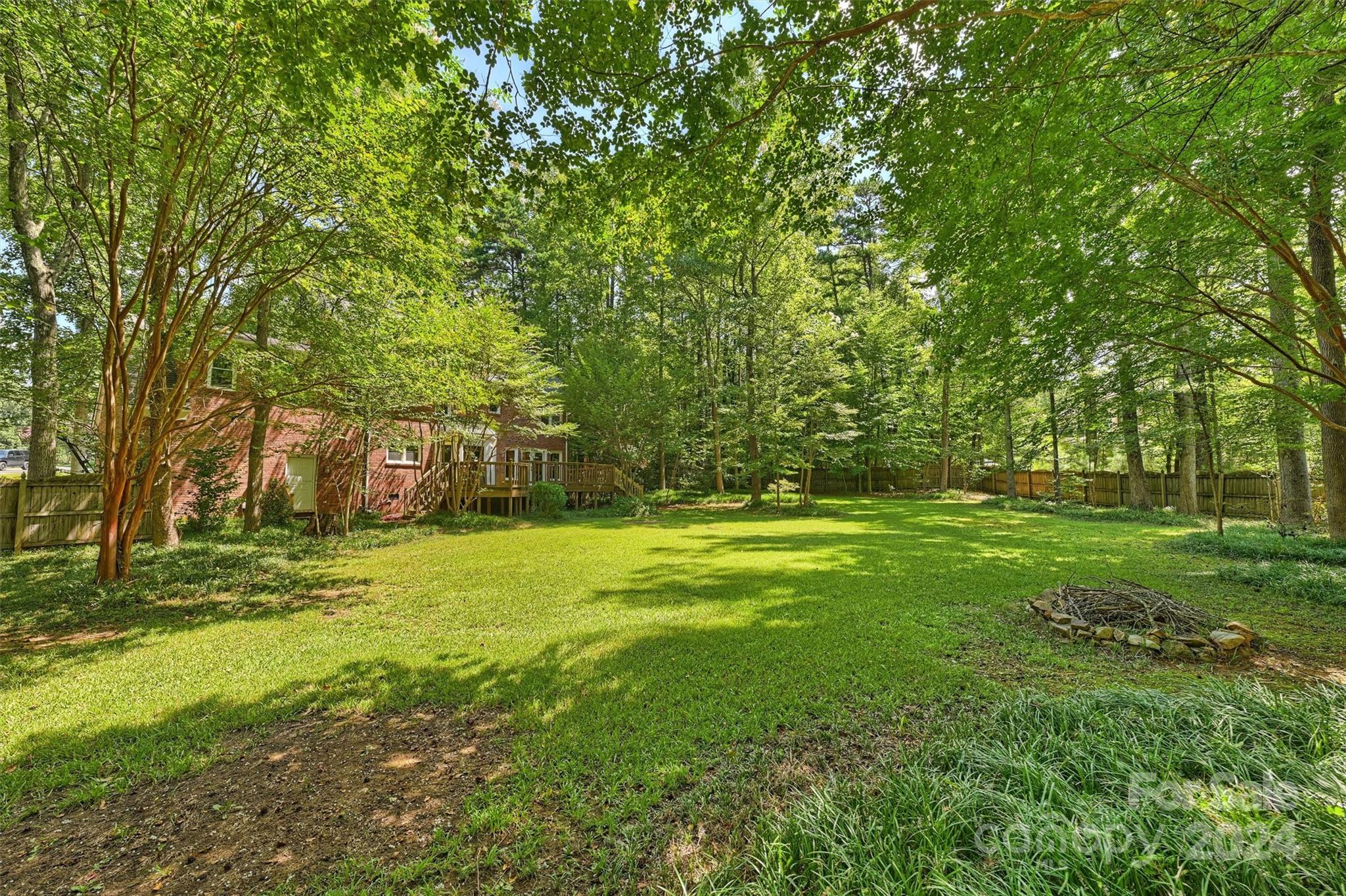 12032 Shady Oak Court