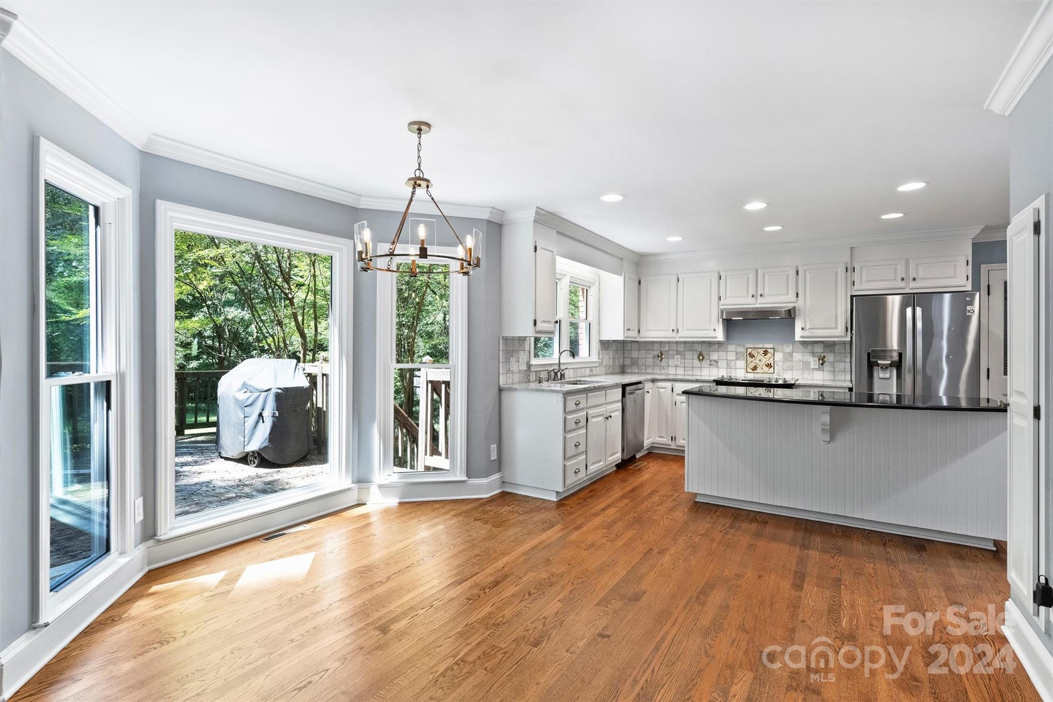 12032 Shady Oak Court