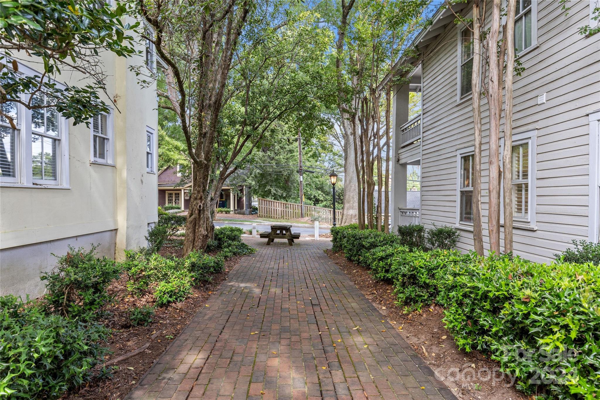 1511 Cleveland Avenue Unit: A