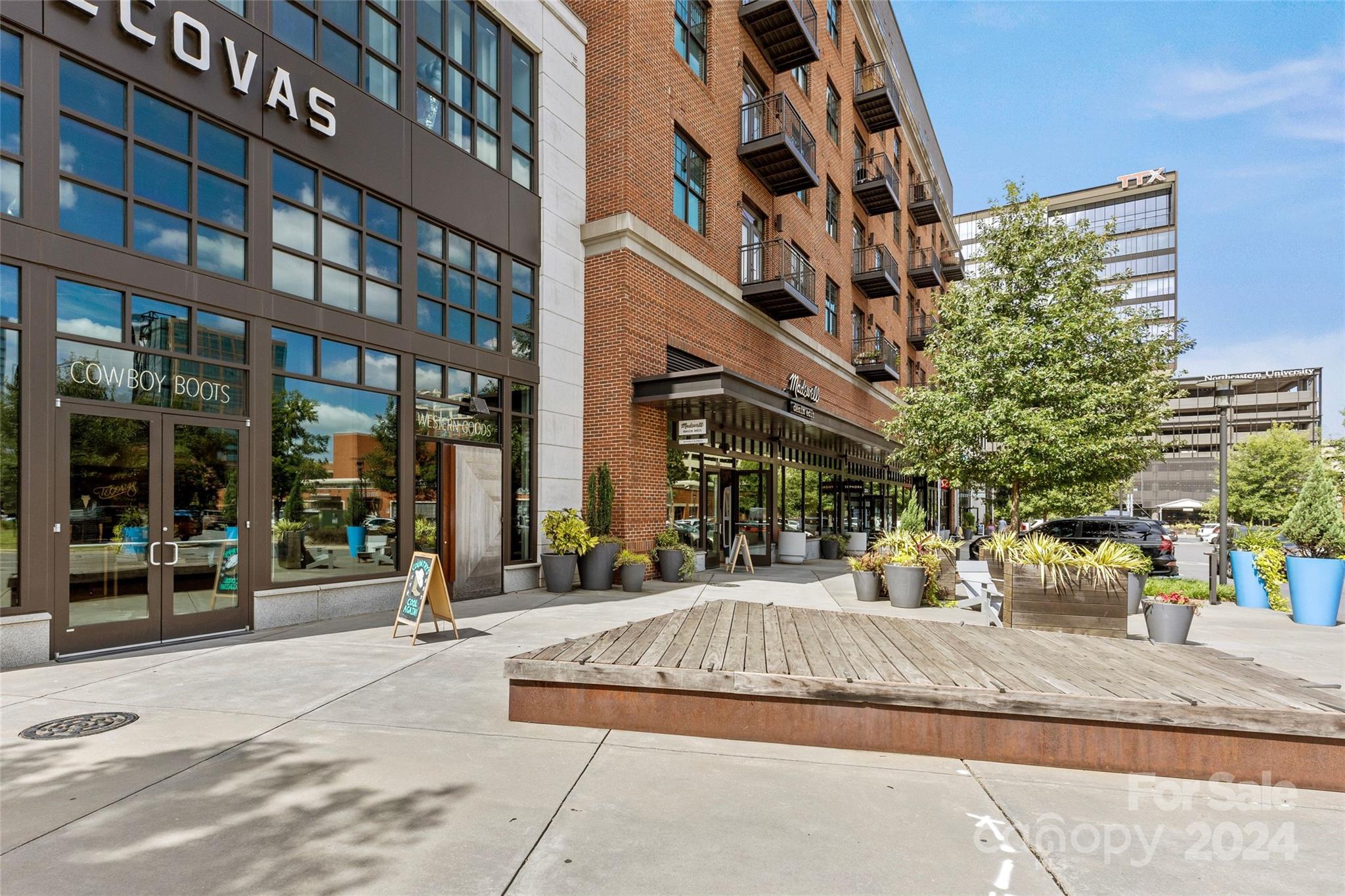 1511 Cleveland Avenue Unit: A