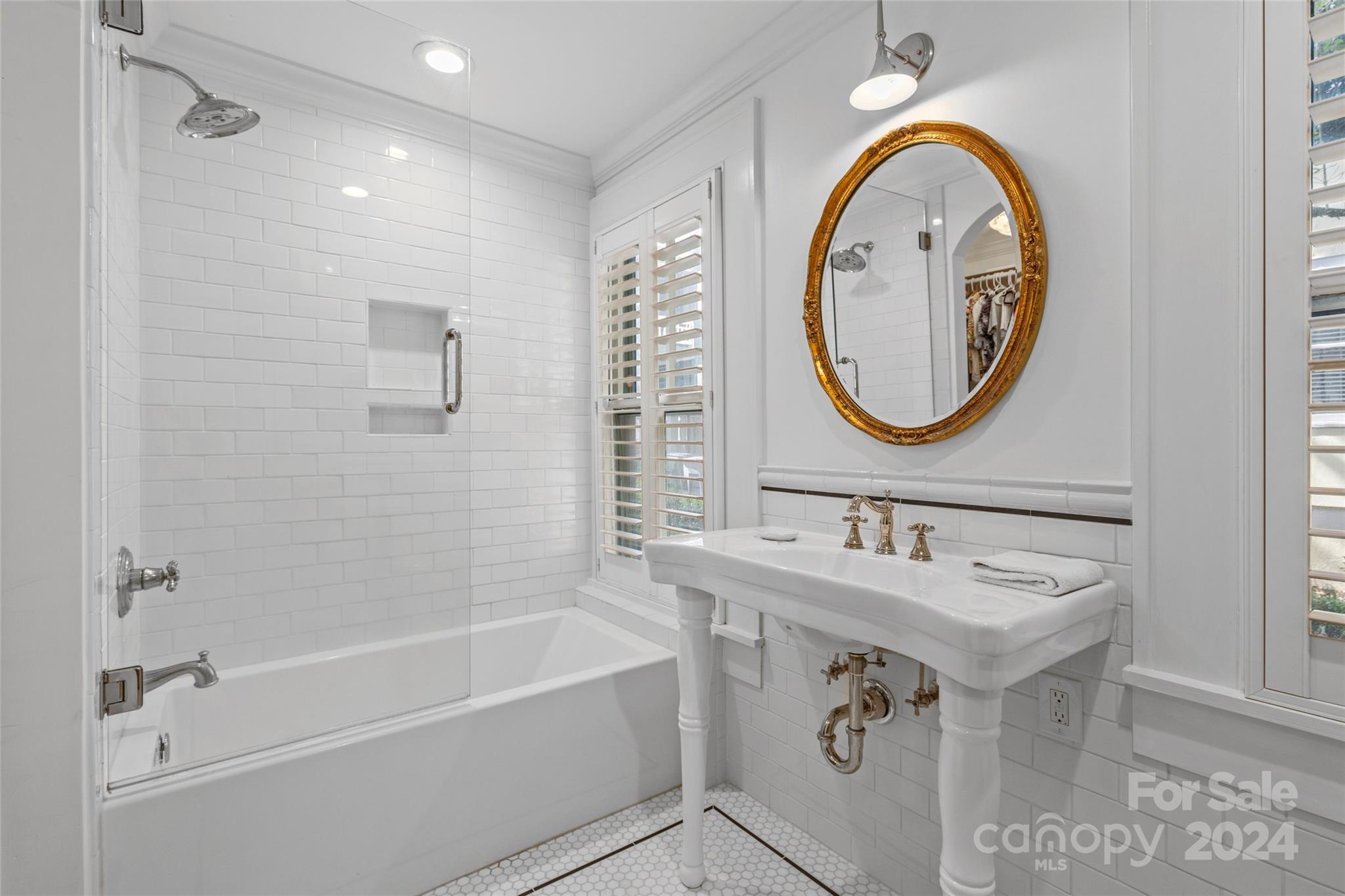 1511 Cleveland Avenue Unit: A
