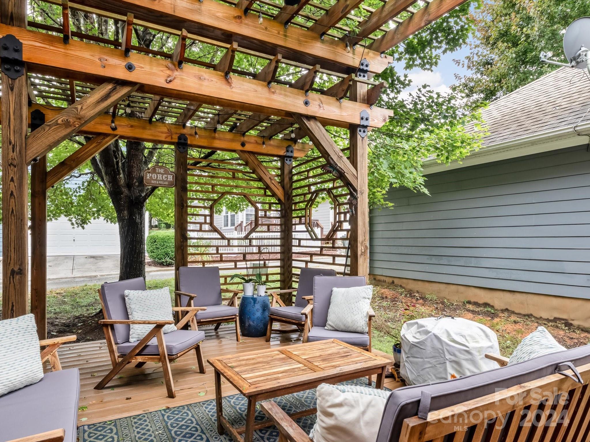 18738 The Commons Boulevard
