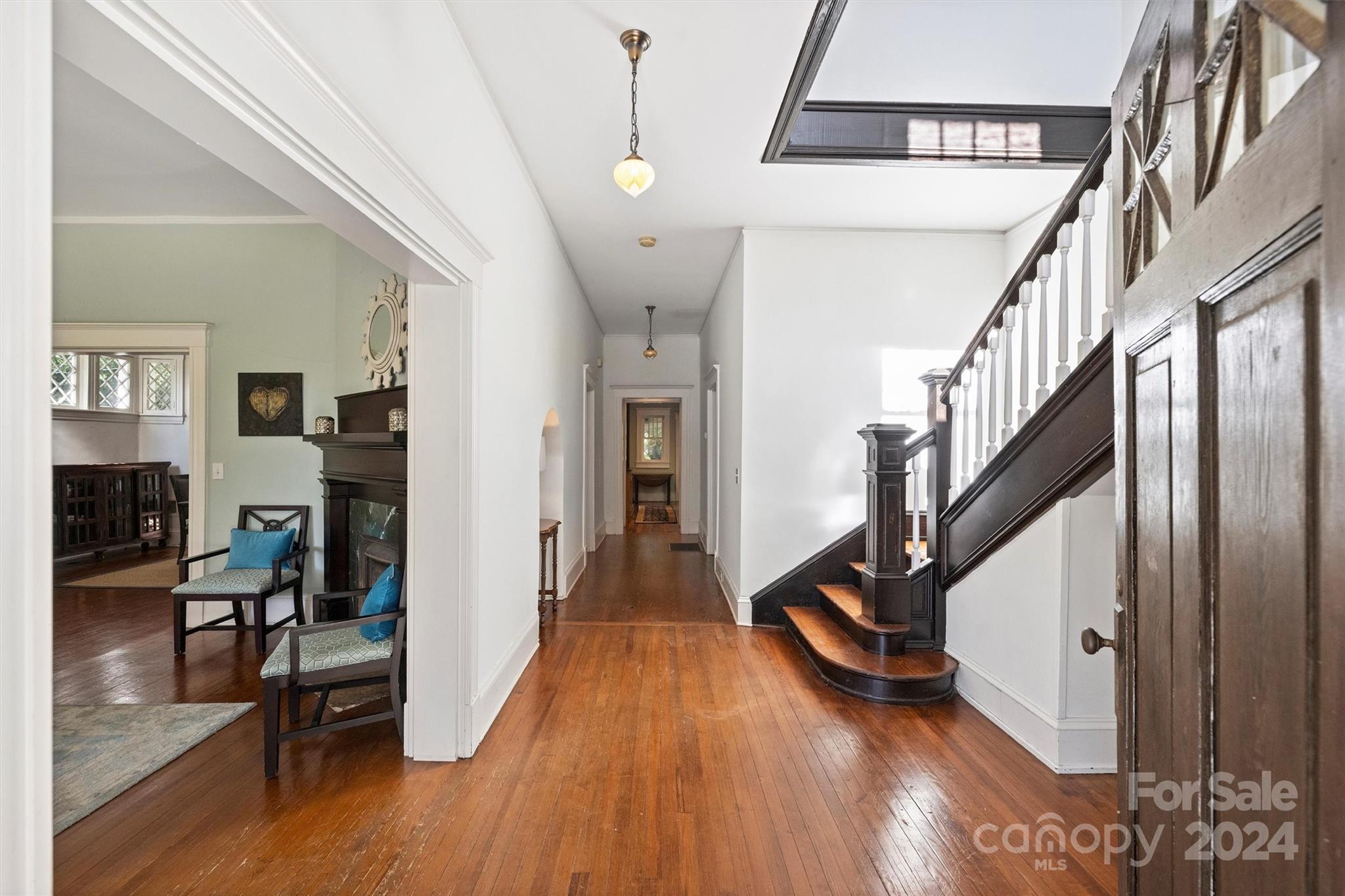 559 N Main Street