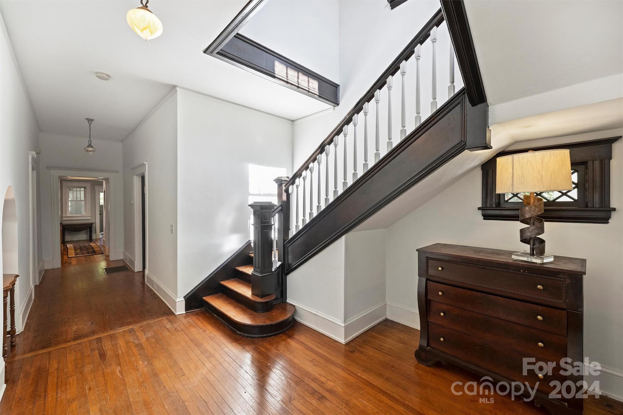 559 N Main Street