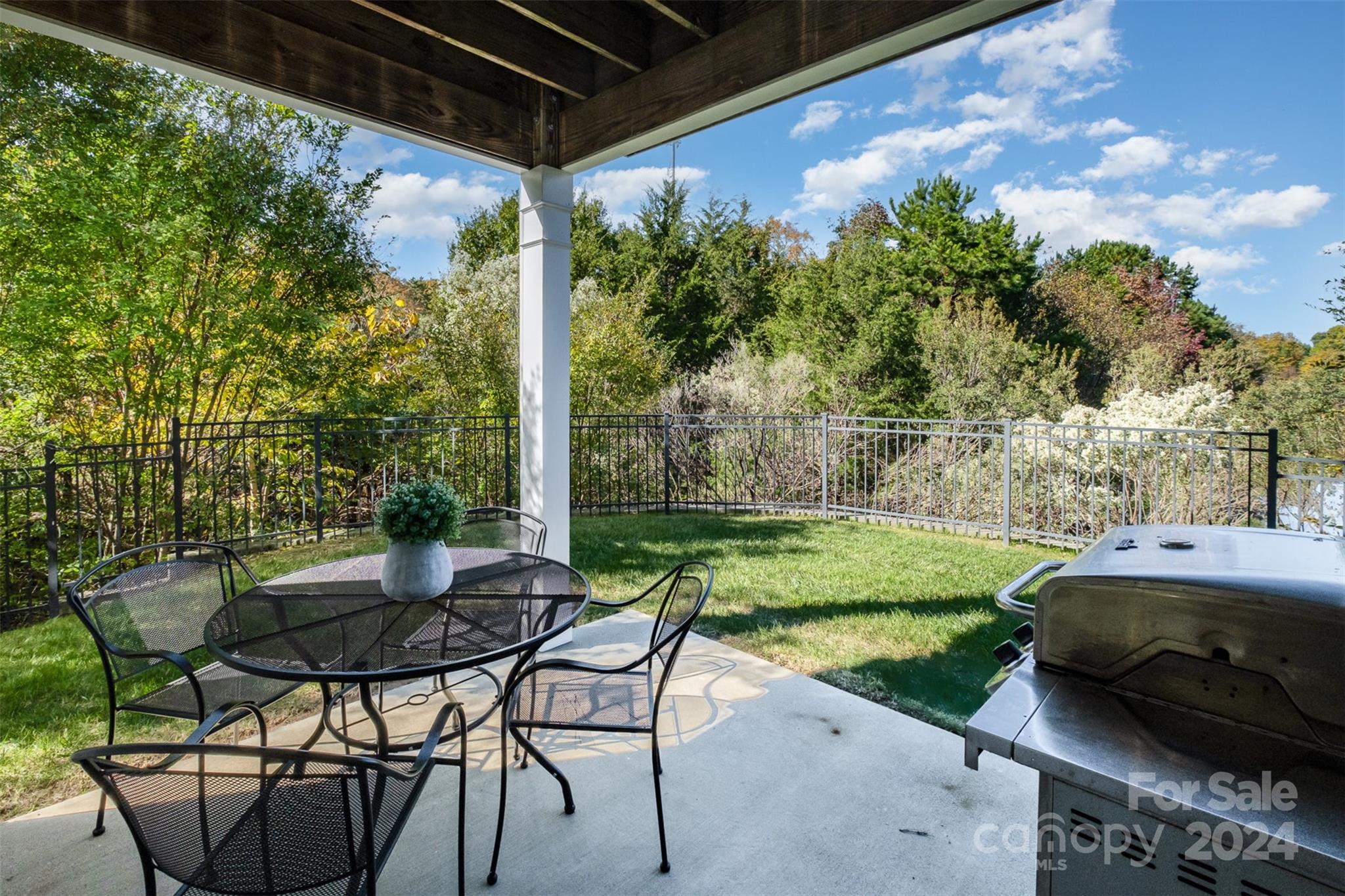 11214 Bridgewater Drive