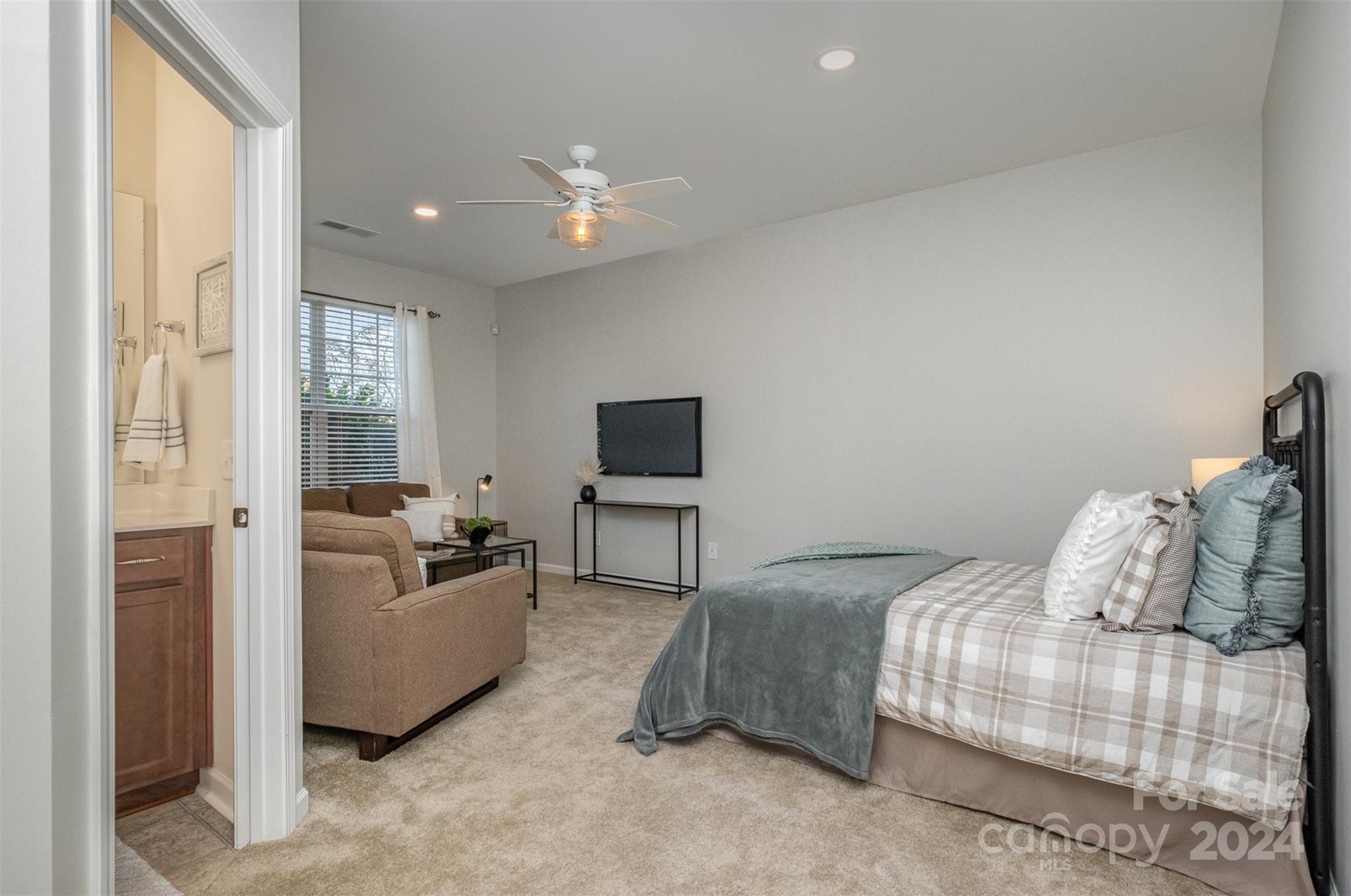11214 Bridgewater Drive