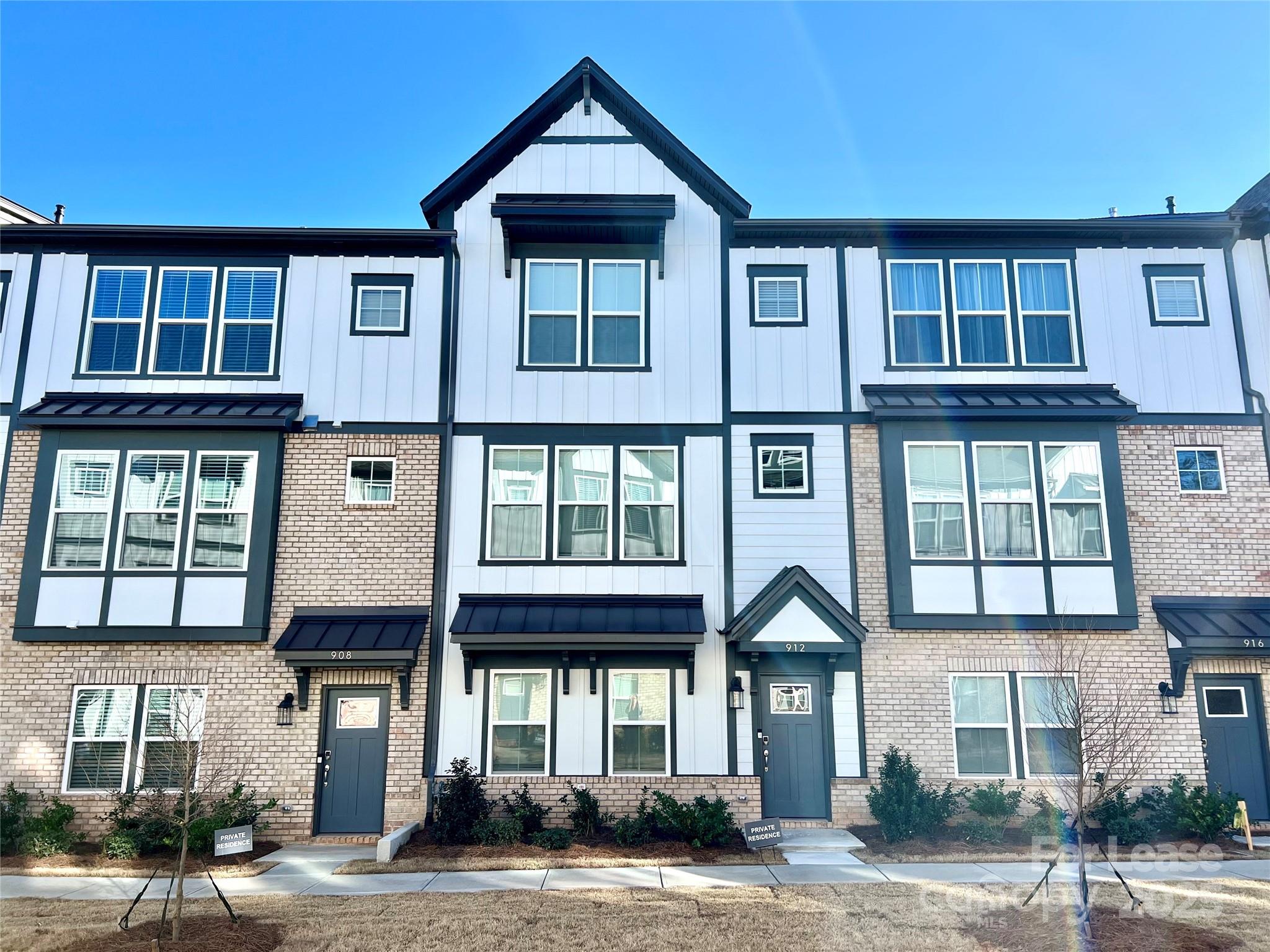912 Mary Max Drive