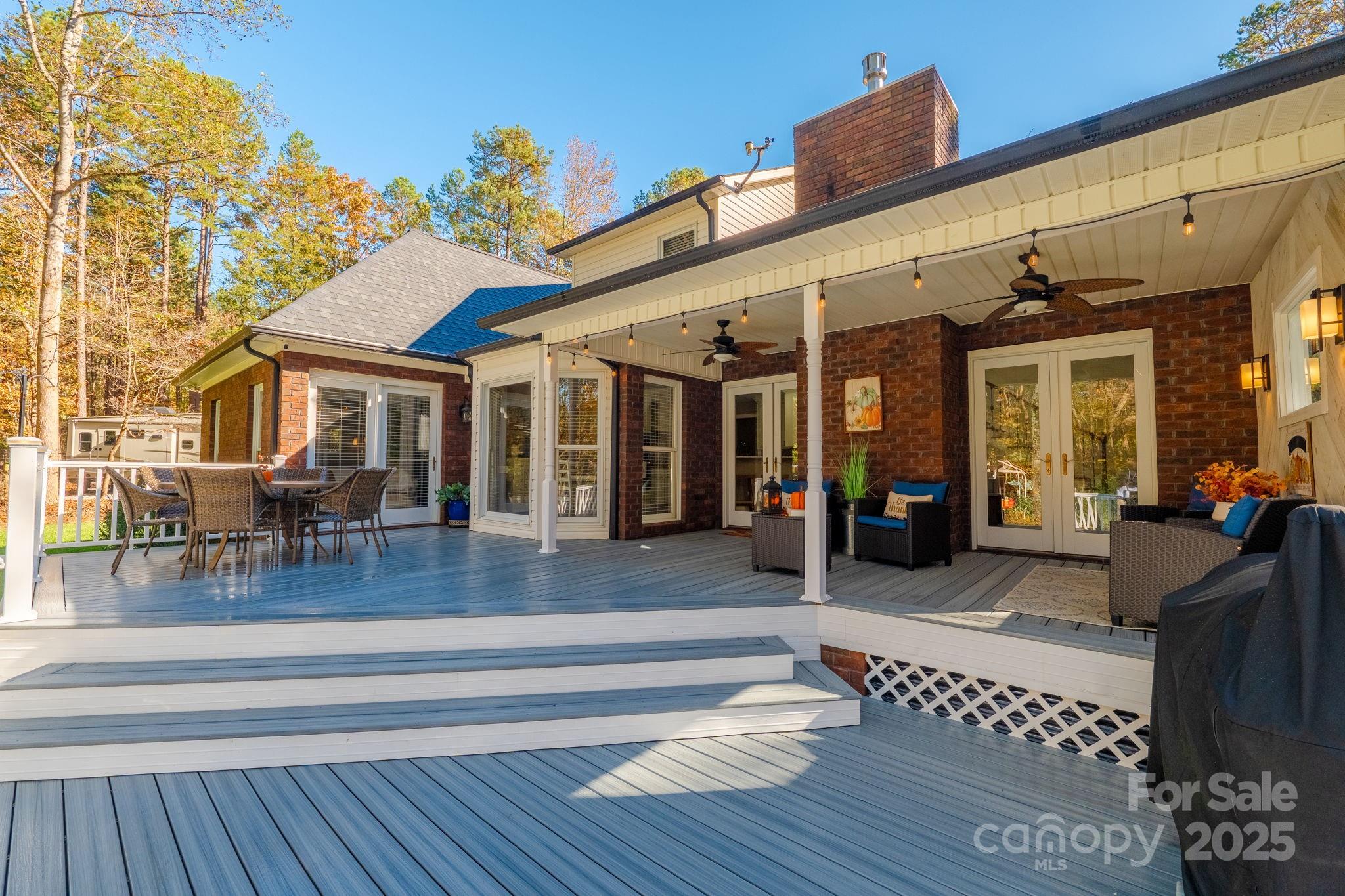 10032 Hunters Trace Drive
