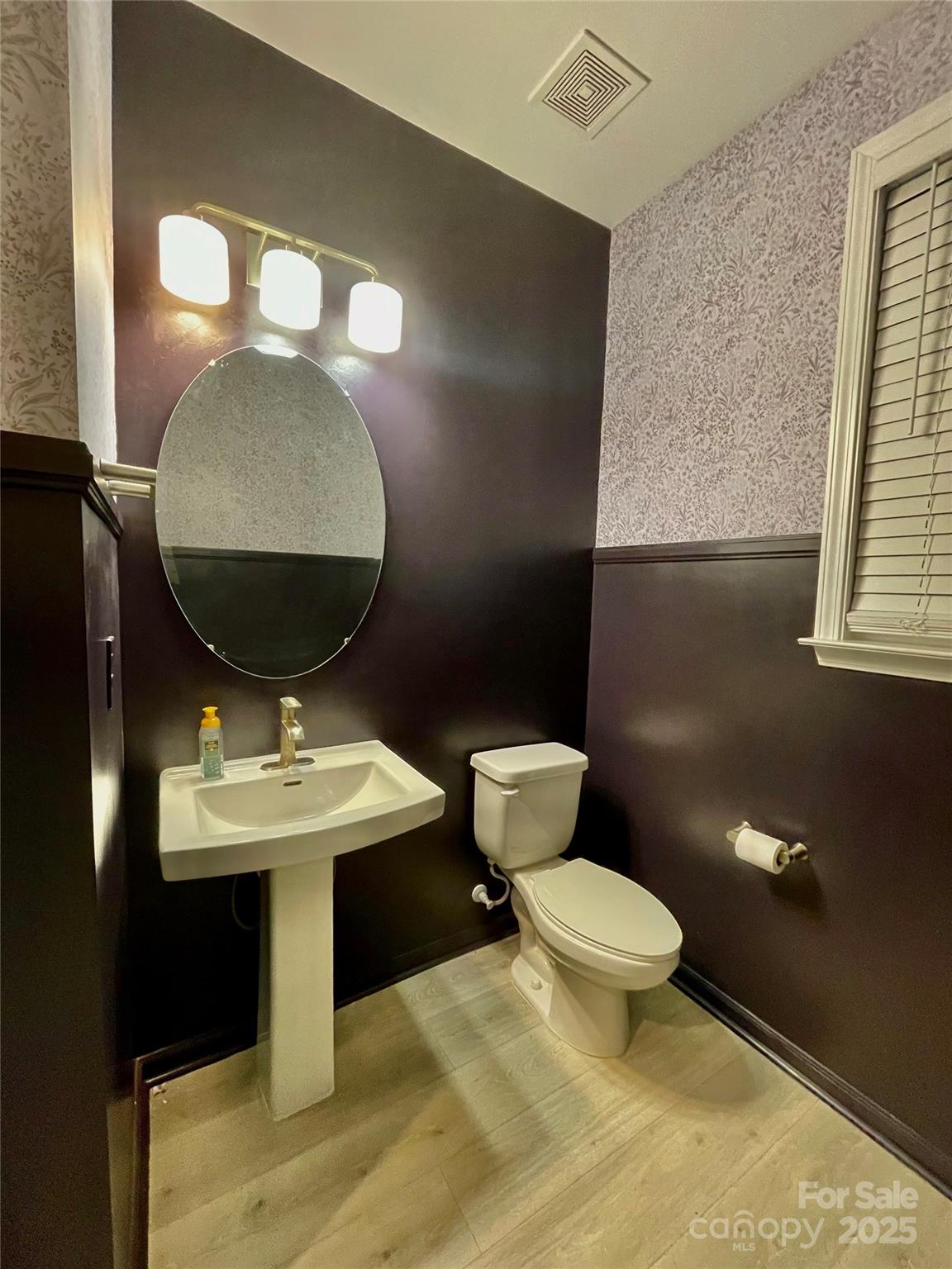 278 W Waterlynn Road