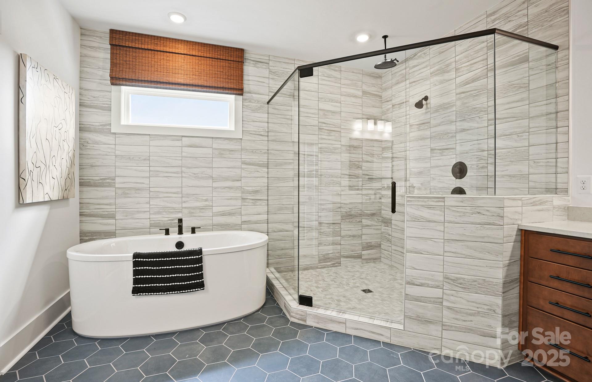 14012 Camden Close Circle Unit: 35